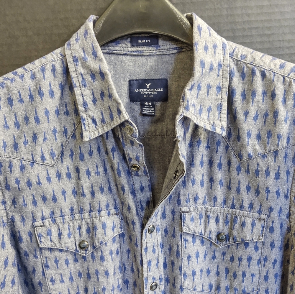 Men's AE from Early 00's